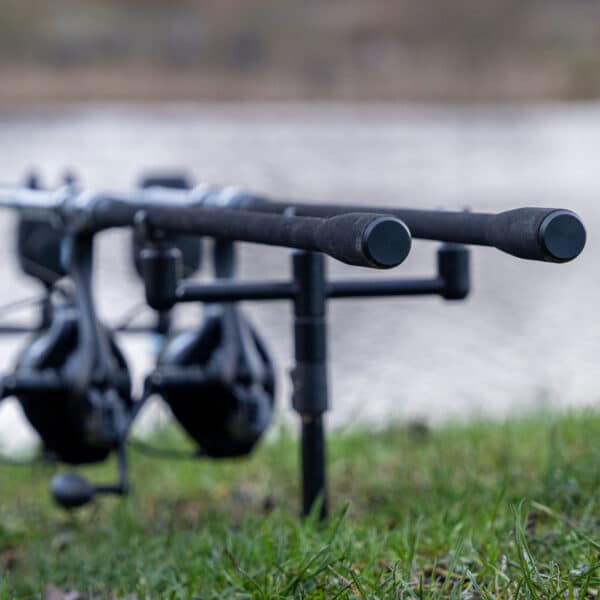 *NEW* 3 X AVID REVOLVE R CARP RODS OR CASH - Image 6
