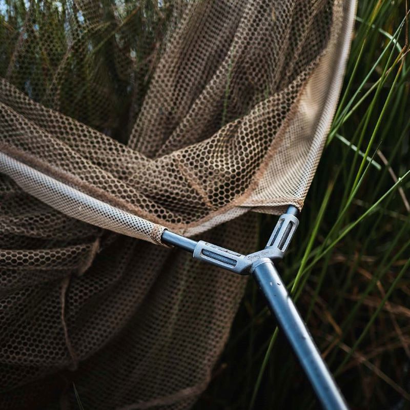 KORDA SPRING BOW LANDING NET OR CASH