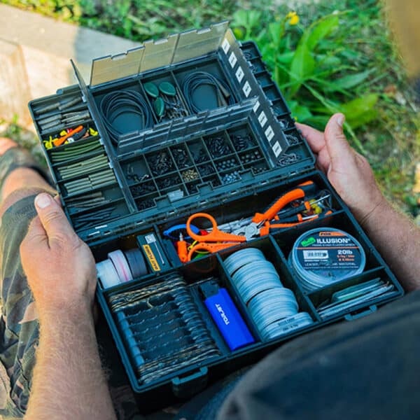 FOX EDGES MEDIUM LOADED TACKLE BOX