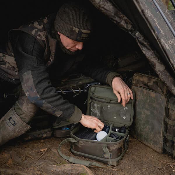 **NEW** NASH SUBTERFUGE HI PROTECT TECH BAG - Image 2