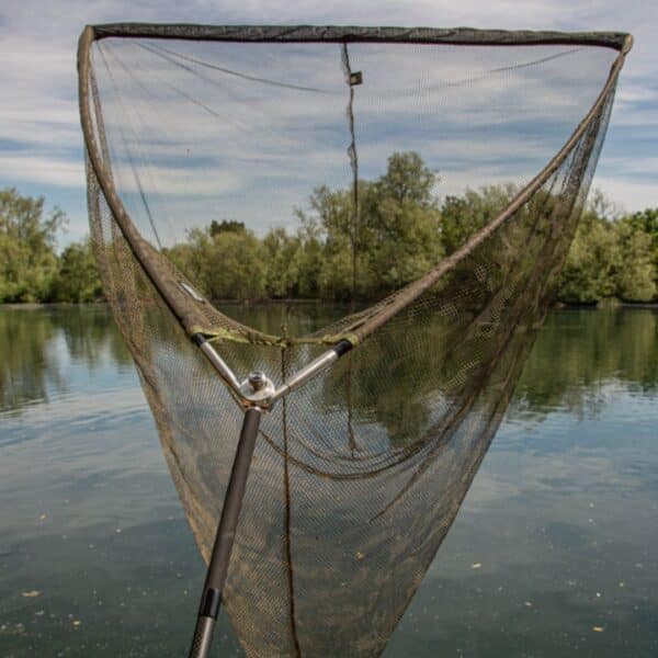 SOLAR P1 BOW-LOC LANDING NET OR CASH